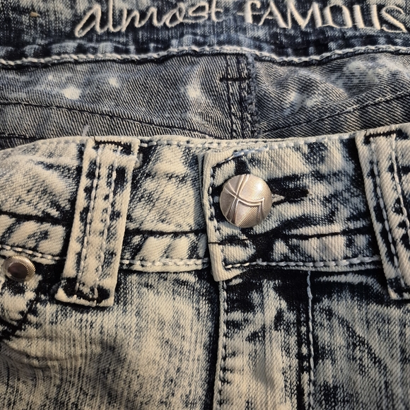 Almost Famous Distressed Women Shorts - Picture 2 of 4